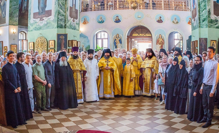 Архиерейское богослужение в Гуслицком Спасо-Преображенском монастыре 