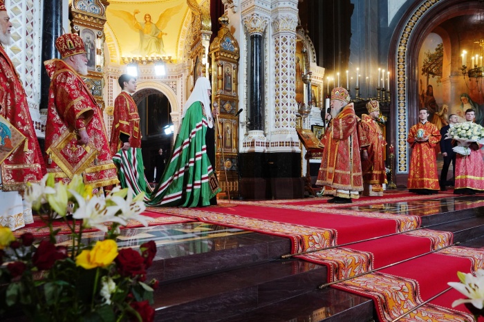 Великая Пасхальная Вечерня в Храме Христа Спасителя