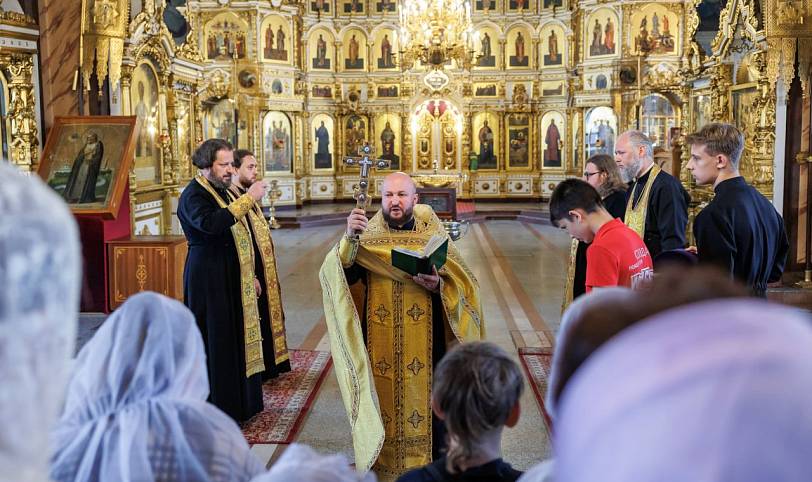 Начало Православного детско-молодёжного лагеря Московской митрополии «Благовест»