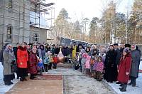 Освящение купола и&nbsp;креста на&nbsp;колокольню храма в&nbsp;честь праведного Феодора Ушакова в&nbsp;Купавне
