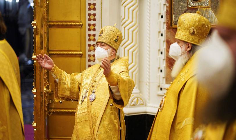 Митрополит Крутицкий и Коломенский Павел и архиереи Московской митрополии сослужили Святейшему Патриарху Кириллу за Божественной литургией в Храме Христа Спасителя