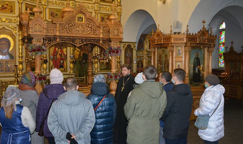 Сотрудники уголовно-исполнительной системы в Казанском храме города Реутова