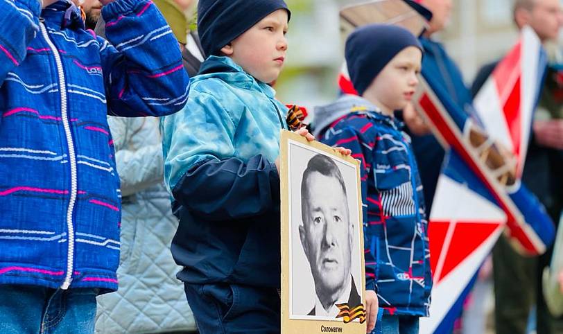 Освящение памятника героям-авиаторам в Павловском Посаде