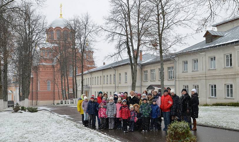 «Согреем детские сердца» в Лосино-Петровском благочинии