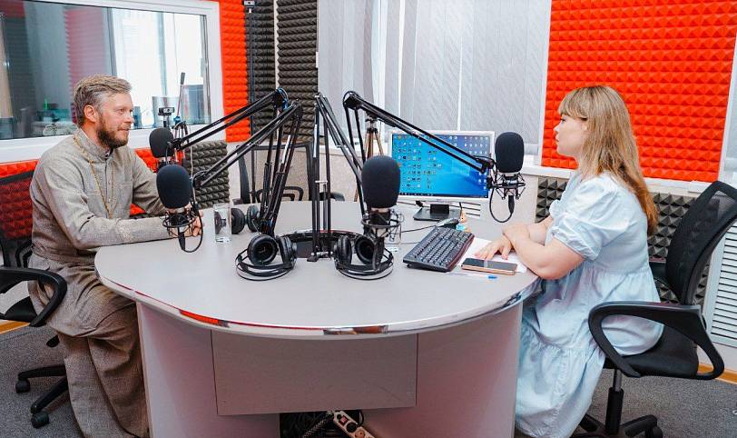 Эфир, посвящённый Дню семьи, любви и верности, на социальном радио восточного Подмосковья