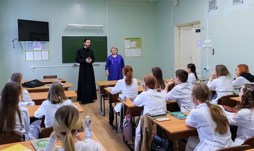 Миссионерские встречи в учебных заведениях Орехово-Зуева