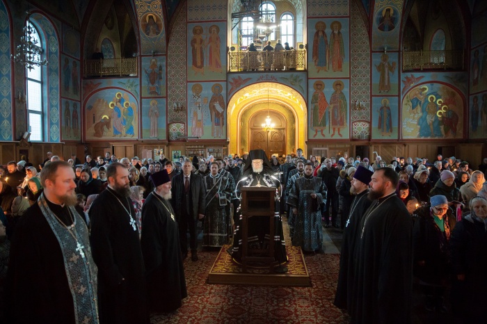 Чтение Великого покаянного канона преподобного Андрея Критского в Троицком соборе города Щёлково 