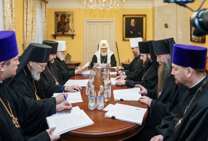 Святейший Патриарх Кирилл провёл очередное заседание Архиерейского совета Московской митрополии