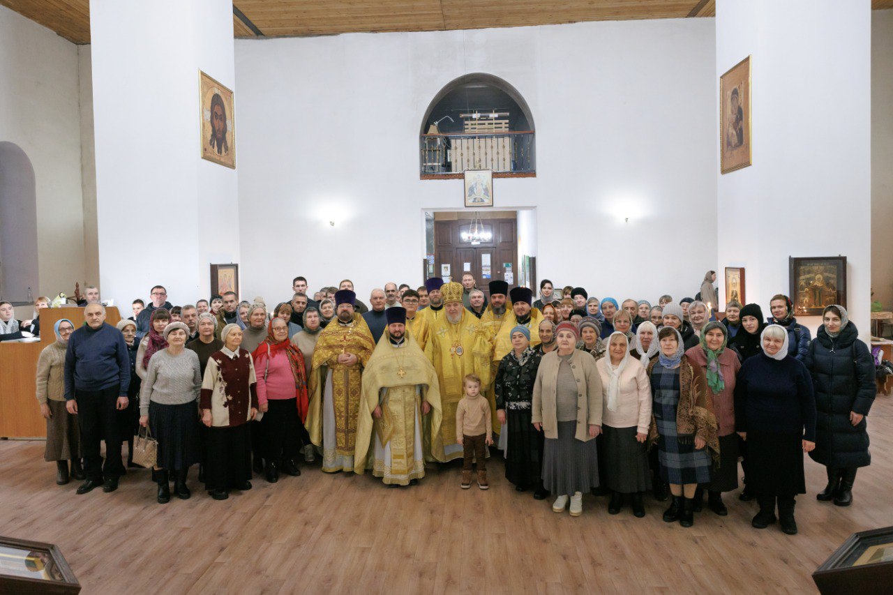 Архиерейское богослужение в Крестовоздвиженском храме города Орехово-Зуево