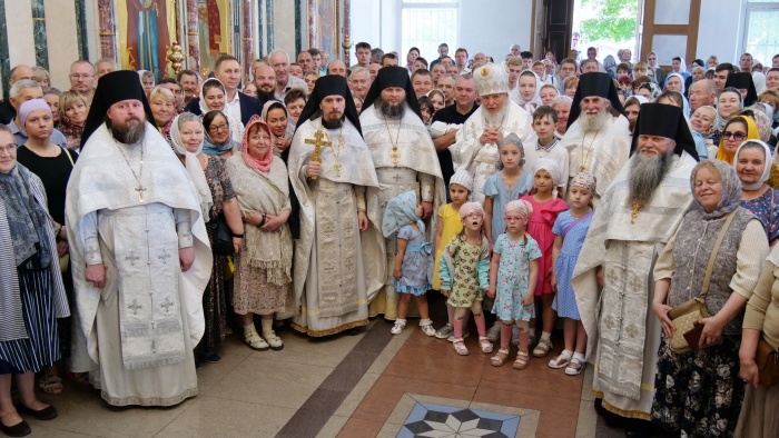 Освящение Всехсвятского храма в Николо-Берлюковской пустыни 