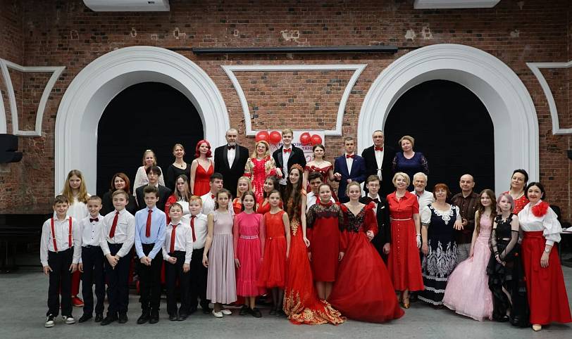 Воскресная школа «Благовест» на Пасхальном балу в Morozoff-Hall