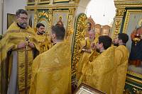 Архиерейское богослужение в храме преподобного Саввы Сторожевского микрорайона Заря 