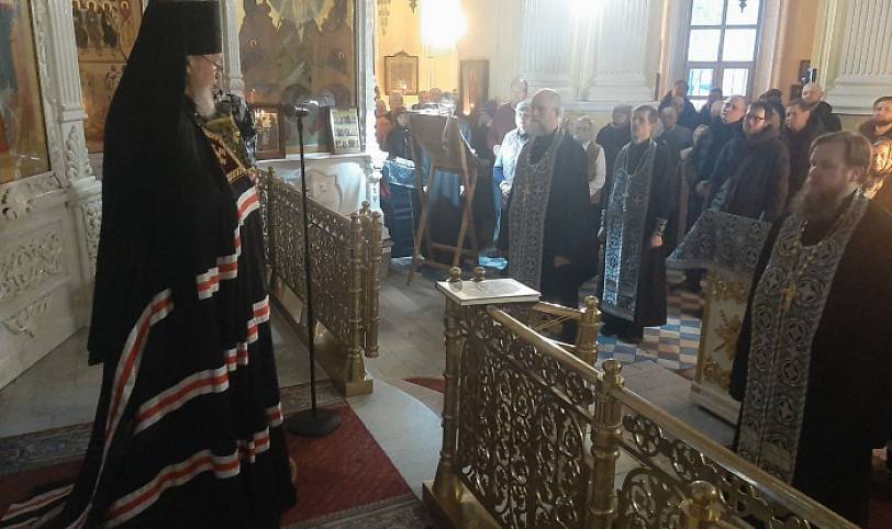 Вечерня с чином прощения в Преображенском кафедральном соборе Балашихи 