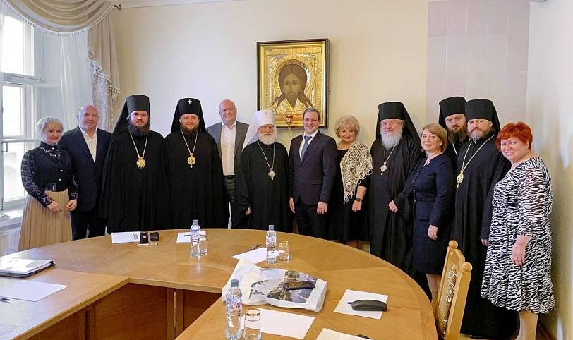 Подписание договора о сотрудничестве с Министерством образования Московской области 