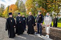 Освящение крестов в Медвежьих Озёрах