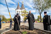 Освящение крестов в Медвежьих Озёрах